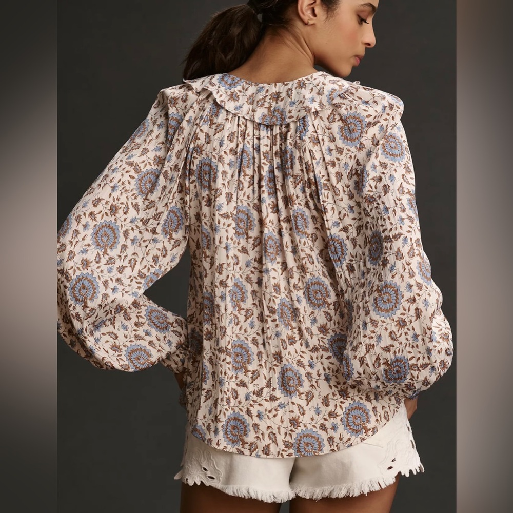 Silky Floral Print Peasant Blouse in Cream and Blue Sz XS fits S (oversized) - Picture 3 of 12